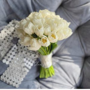 Hoa Cưới Cầm Tay Tulip HC-024