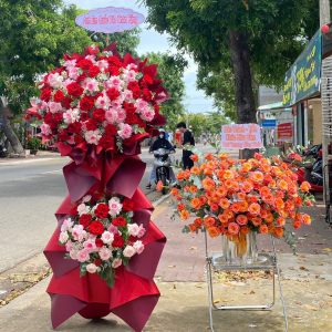 Kệ Hoa Khai Trương Tông Đỏ HKT-089